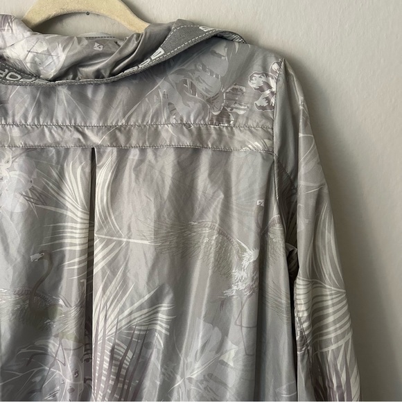 Bogner Sports Full Zip Windbreaker Jacket Flamingo Floral Print Silver Metallic - Picture 10 of 12